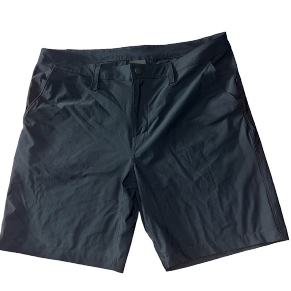 Zella Mens 36 black shorts